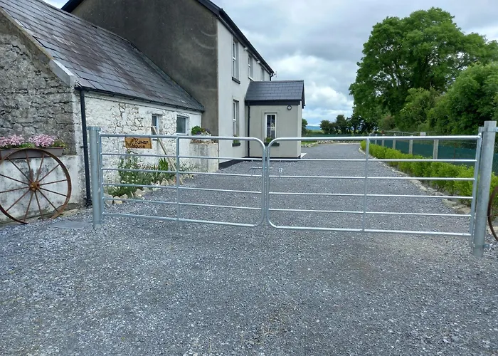 Nyaraló Rowan House By Trident Homes